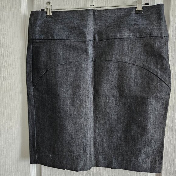 🔆3 FOR $15! Gap Women's Denim Pencil Skirt - Picture 1 of 4